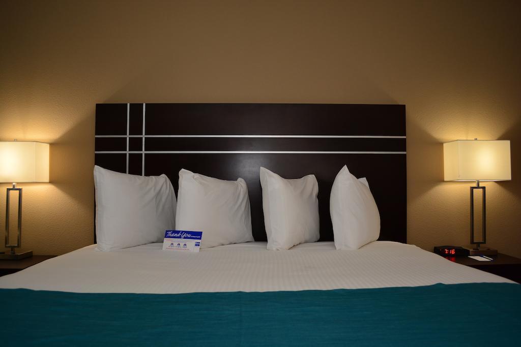 Americas Best Value Inn & Suites Cuero Zimmer foto